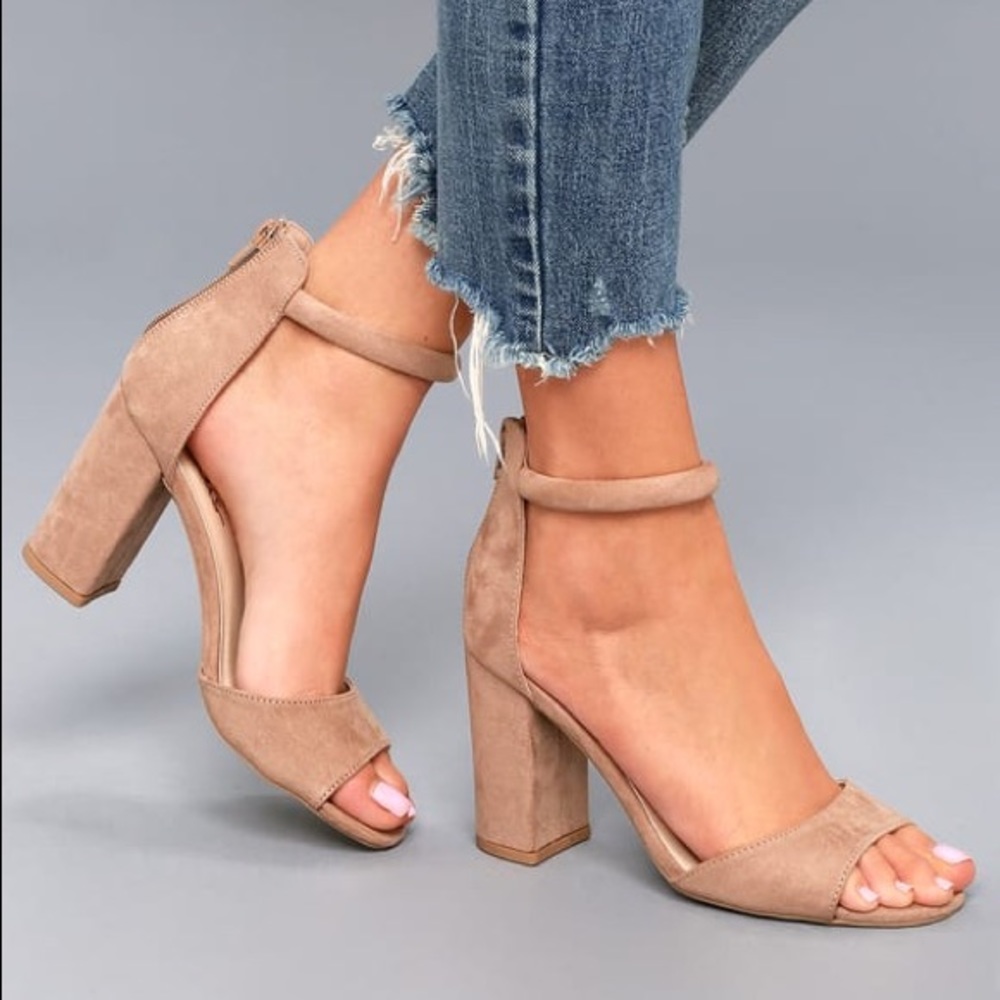Lulu’s beautiful yet comfortable heels